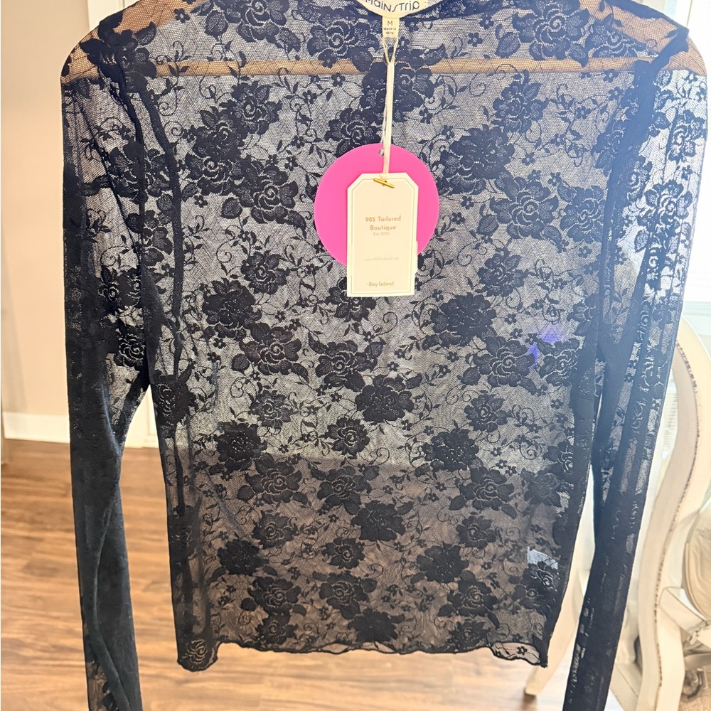 Main Strip Black Floral Lace Blouse